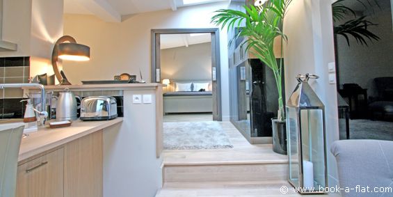 Apartment rental 1 bedroom Paris rue de Bretagne 3rd District - Nearest metro Filles du Calvaire