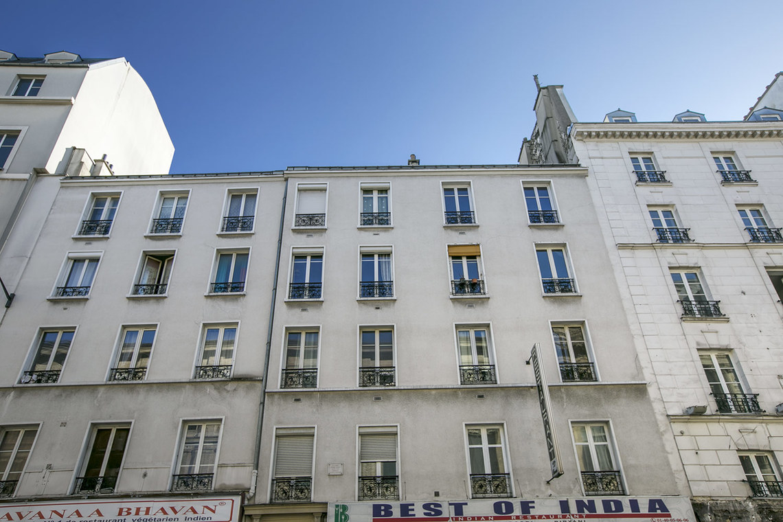 Studio for rent Rue du Faubourg Saint Denis, Paris Ref 14468
