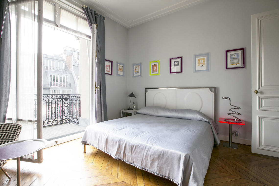 Location appartement meublé Rue de la Paix, Paris Ref 8448