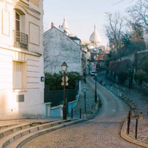 Hill Sacré Cœur street Paris