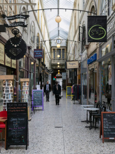 Shops Passage Choiseul Paris