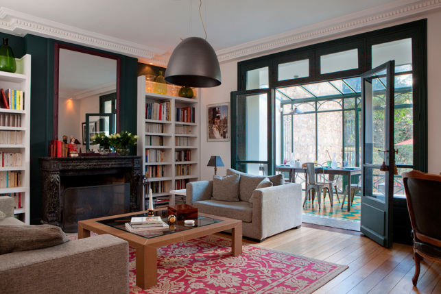 Sitting room furnished house Paris rue Louis David