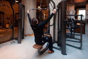 weight lifting machines room Paris