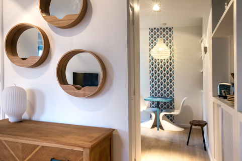 living-room kitchen furnished apartment Paris