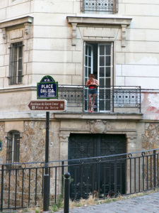 Place Dalida Montmartre Paris