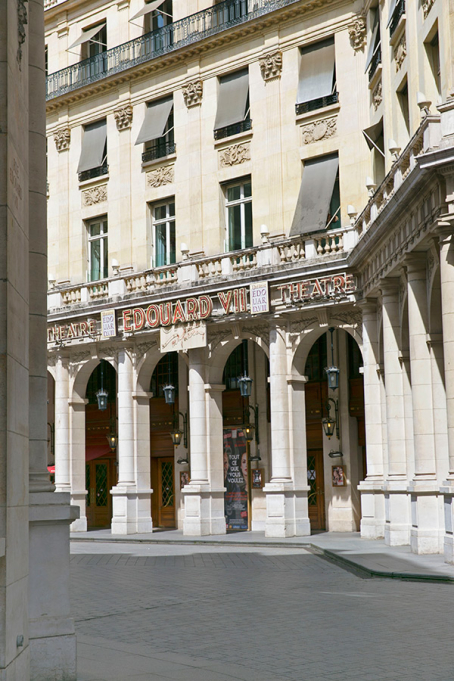 Place Edouard VII pedestrian private square Paris