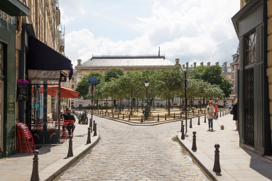 place quartier Dauphine Paris 04