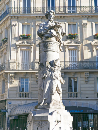 fontaine gavarni place saint-georges