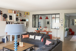 furnished four-bedroom apartment Paris