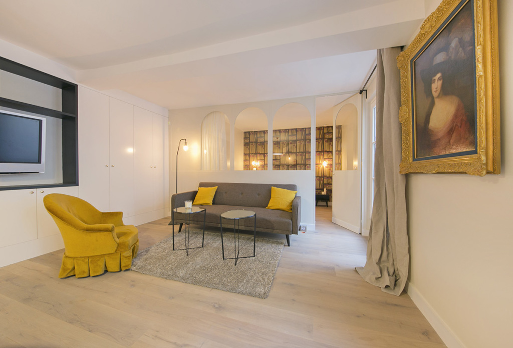 parisian pied-à-terre furnished apartment