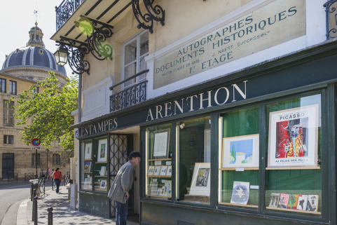 Quai Malaquais Saint-Germain-des-Prés neighbourhood