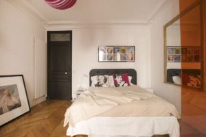 furnished apartment guest bedroom Paris