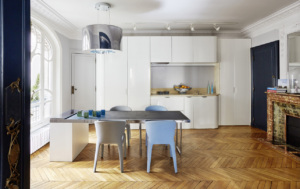 equipped kitchen rental apartment in Paris