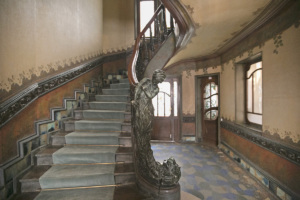 hall entrée architectre art nouveau cage escalier Paris classé