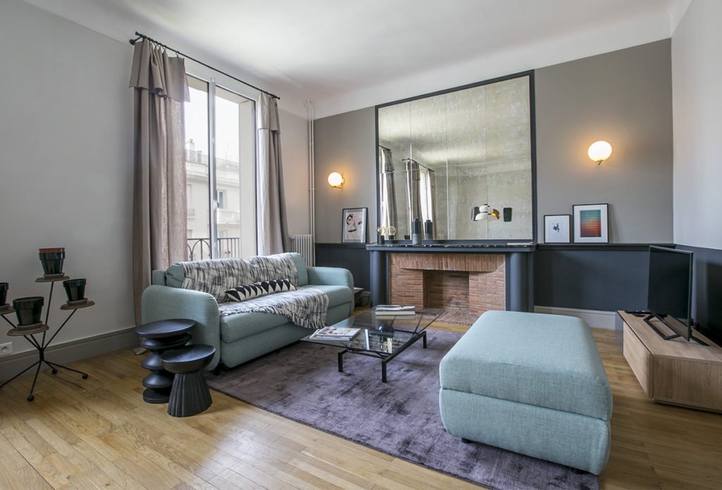 one-bedroom retro-chic style apartment in Paris