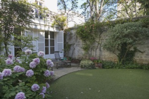 Louer appartement avec jardin Paris 7