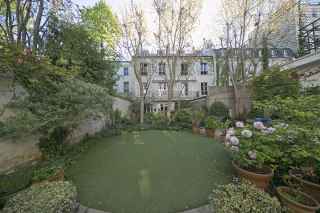 louer maison jardin Paris quartier Invalides