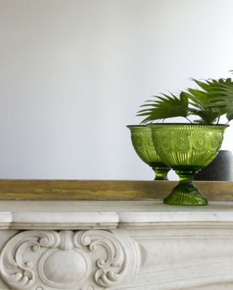 decorative details moulding chimney parisian apartment