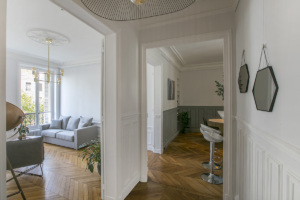 entrance living bedroom furnished apartment Bd de la Tour Maubourg