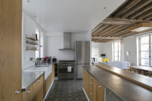 open-plan kitchen rent a furnished apartment in Paris