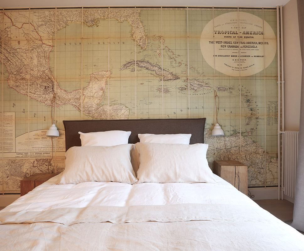 appartement deux chambres papier peint carte géographique