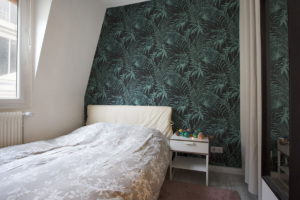 wallpaper green leaves bedroom apartment Paris 16