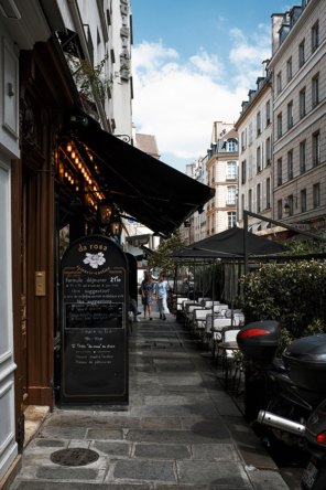 Epiceries fines cantines quartier Saint-Germain-des-Prés