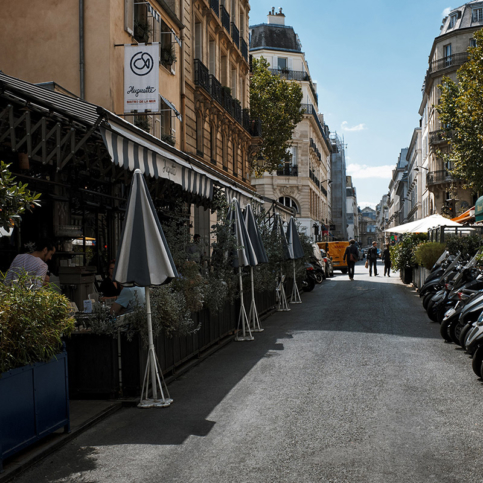 Seaside bistro, Huguette, in the neighbourhood of Saint-Germain-des-Prés