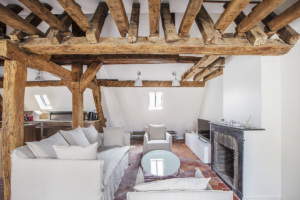 furnished rental one bedroom Paris Marais