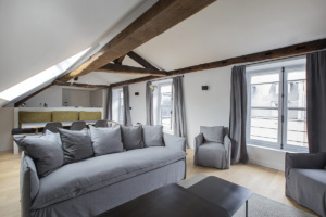 furnished rental exposed beams Odeon