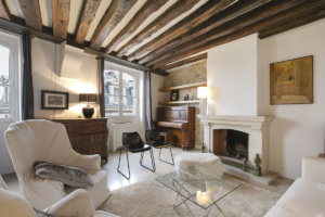louer appartement avec poutres bois Paris Panthéon Sorbonne