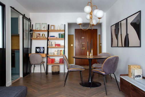 Vintage living and dinning room