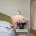 Guest bedroom - Furnished rental in Paris 7