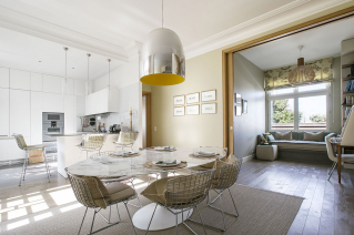 salle à manger cuisine intérieur apaisant épuré déco rénovation appartement Paris