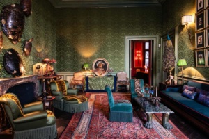 Furnished apartment former town house