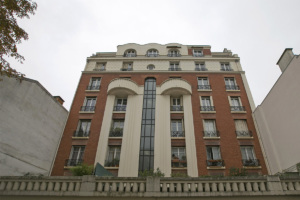 Art Déco style building in Paris
