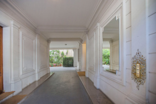 Entrance hall of an haussmannian building