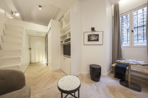 Furnished and renovated rental Paris 6