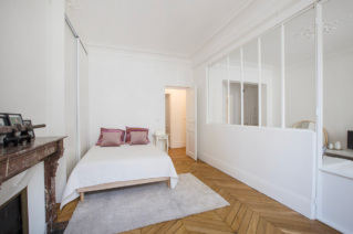 Your dream apartment in Paris