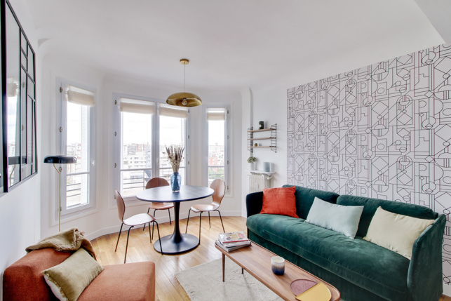 Appartement deux pièces avec vue sur la Tour Eiffel, Paris