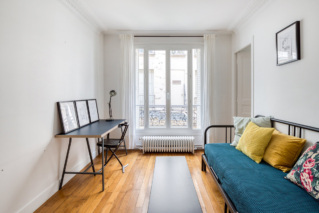 appartement salon bureau une chambre à louer Paris