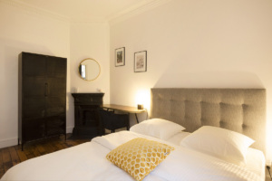 Coin bureau appartement une chambre Paris