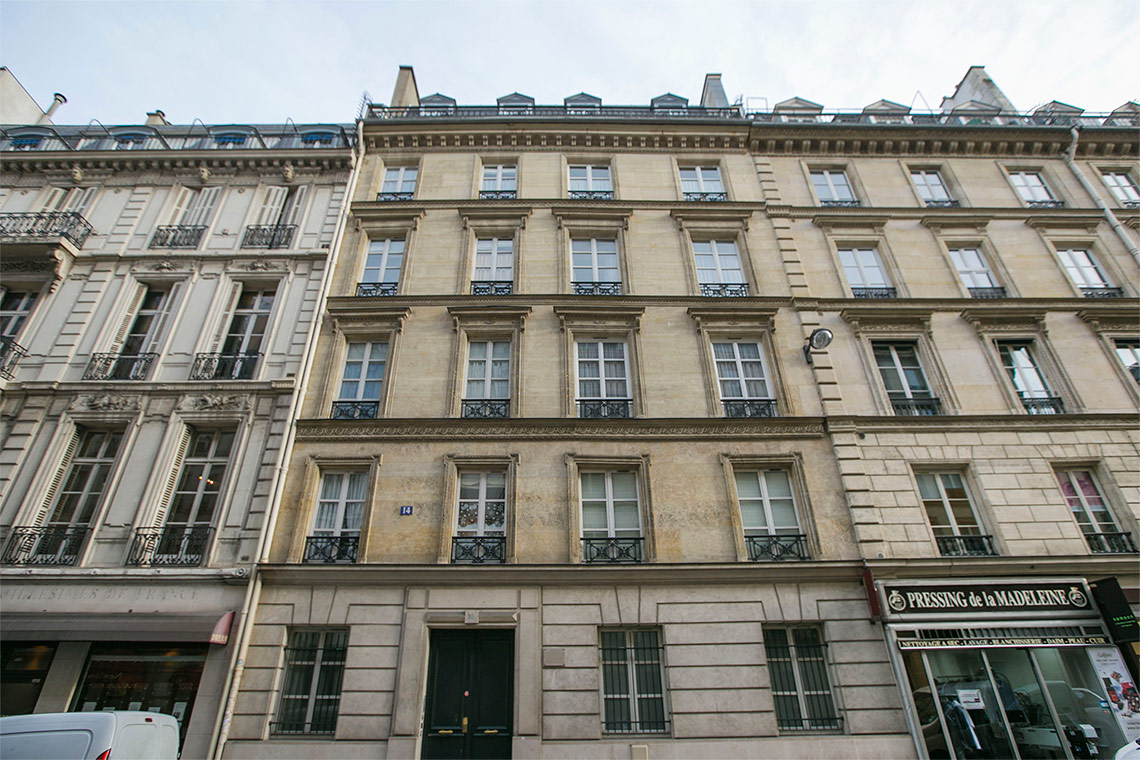 Location appartement meublé de 50 m2 Rue de l'Arcade à Paris