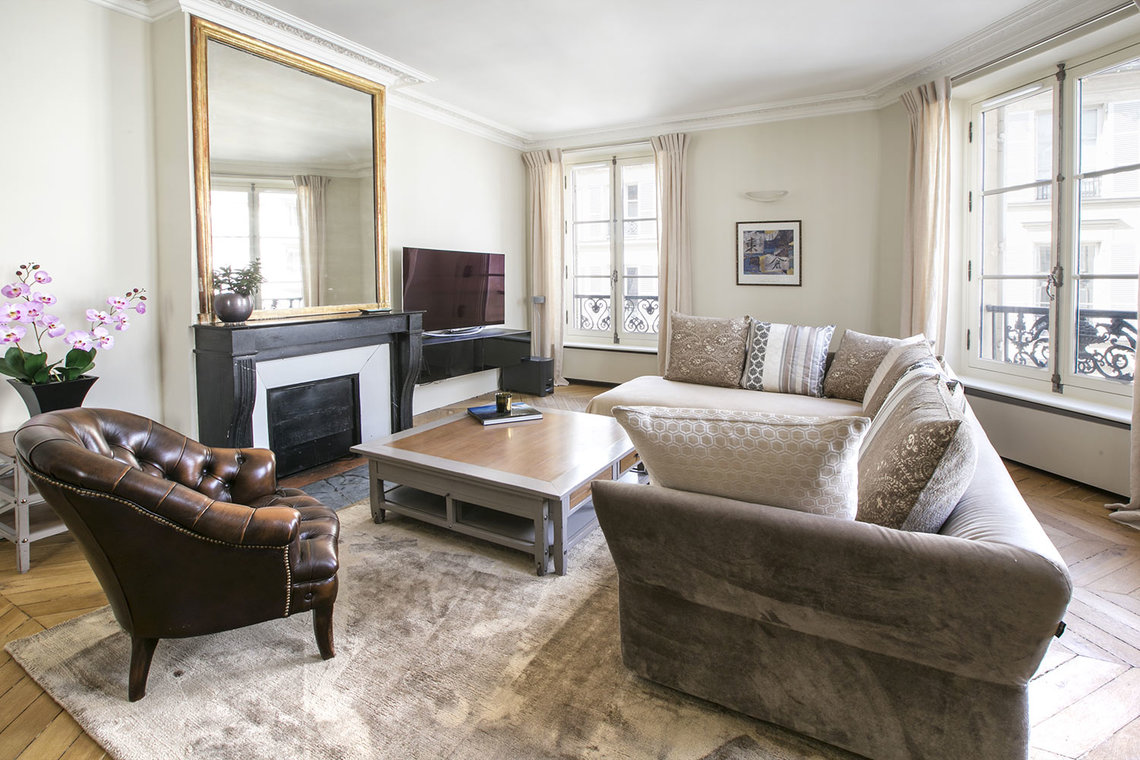 Apartment for rent Rue de Fleurus, Paris | Ref 13313