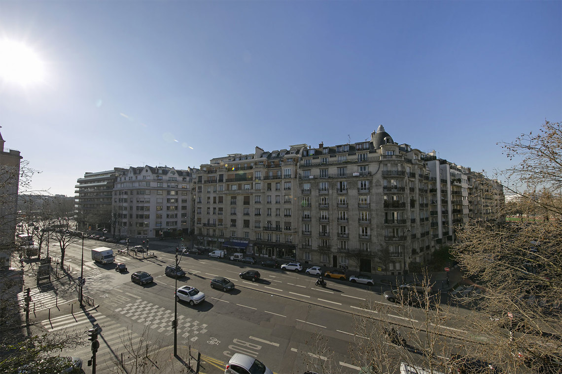 Location appartement meublé de 64 m2 Boulevard Gouvion Saint Cyr à Paris