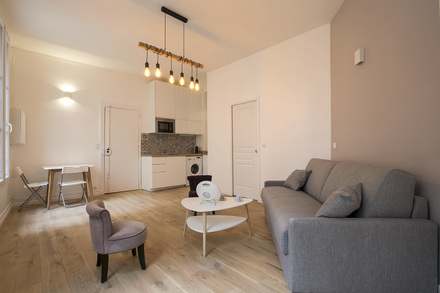 location studio meublé de 24 m2 rue de mulhouse à paris