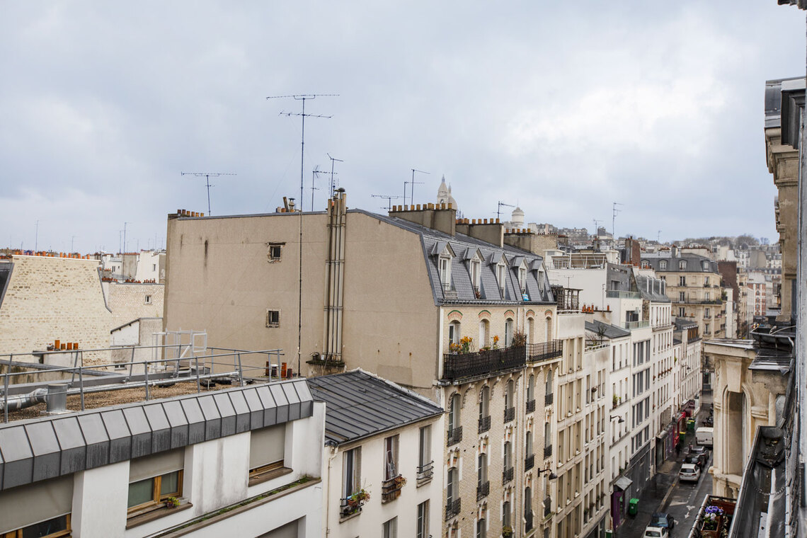 Furnished Studio for rent rue Montcalm, Paris | Ref 20706