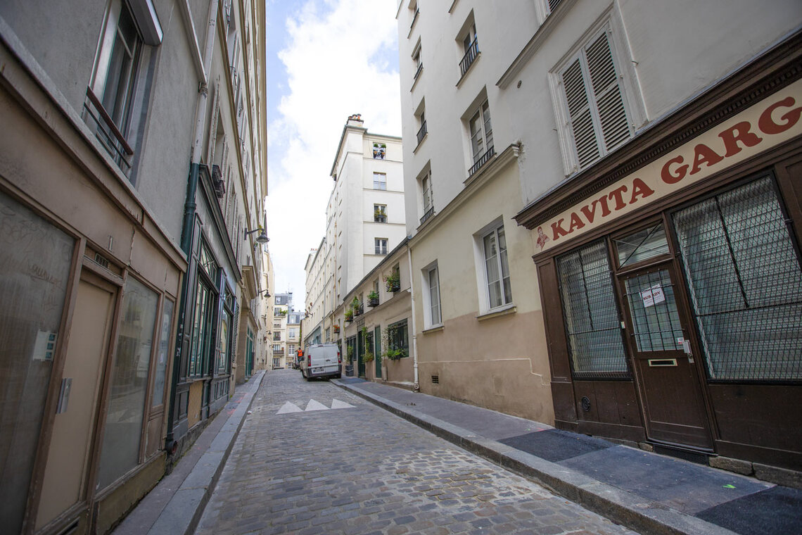 Furnished Studio for rent Rue de l'agent Bailly, Paris Ref 21010