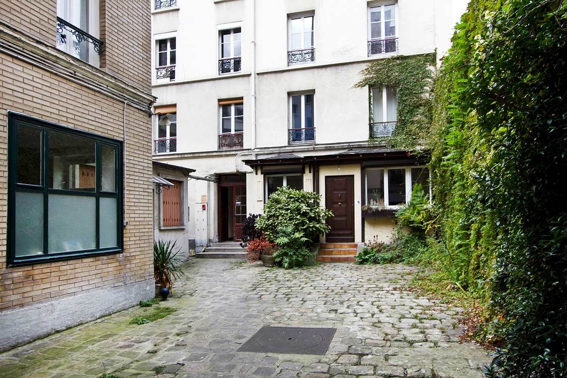 Studio for rent Avenue du Maine, Paris Ref 8246