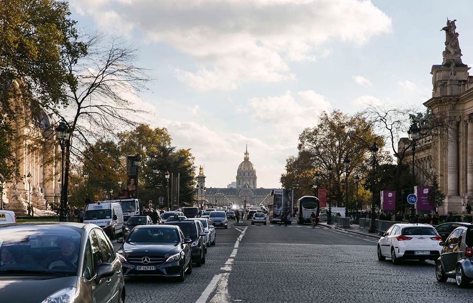 Furnished apartment neighborhood Champs Elysées in Paris
